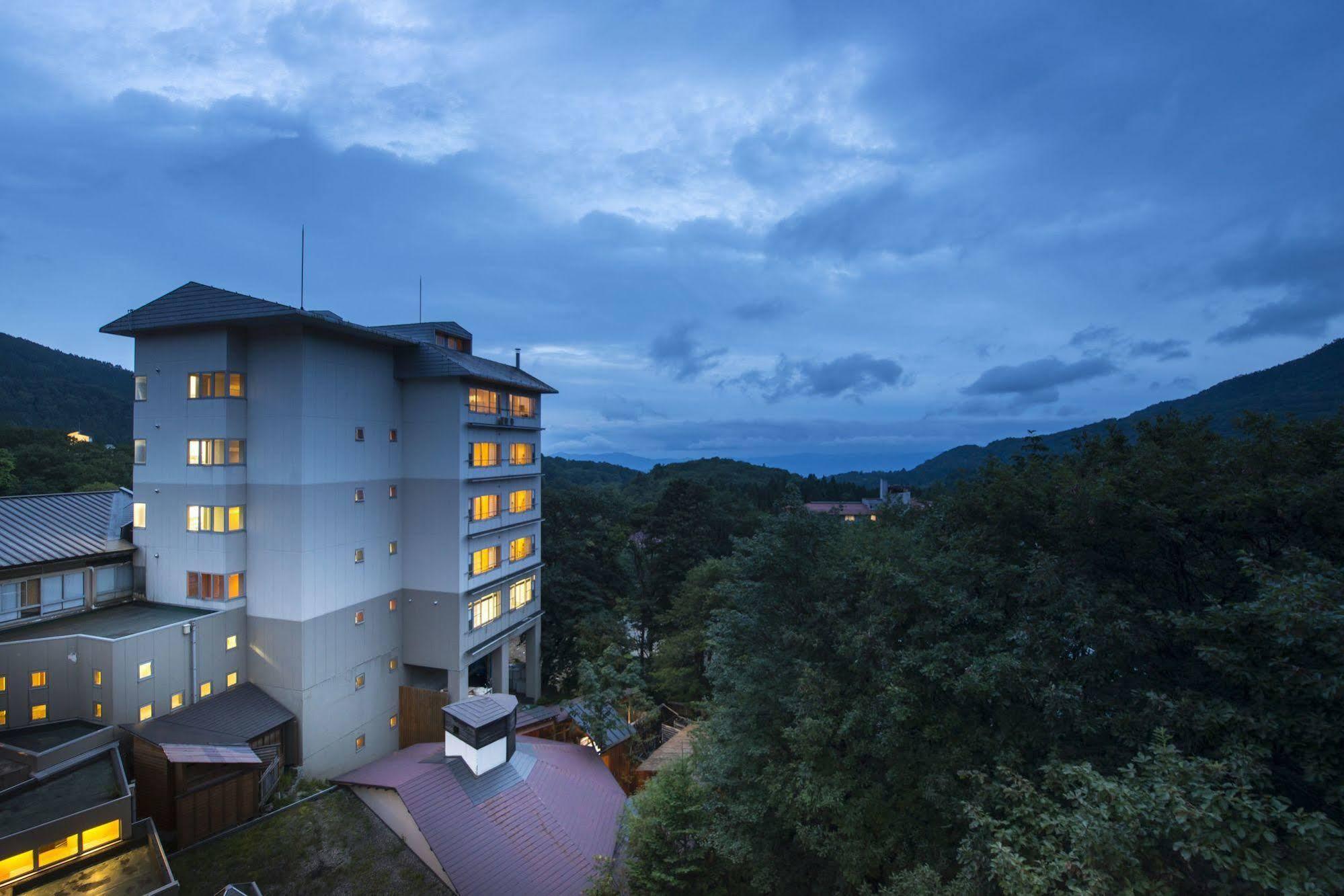 Takamiya Hotel Lucent Yamagata  Esterno foto
