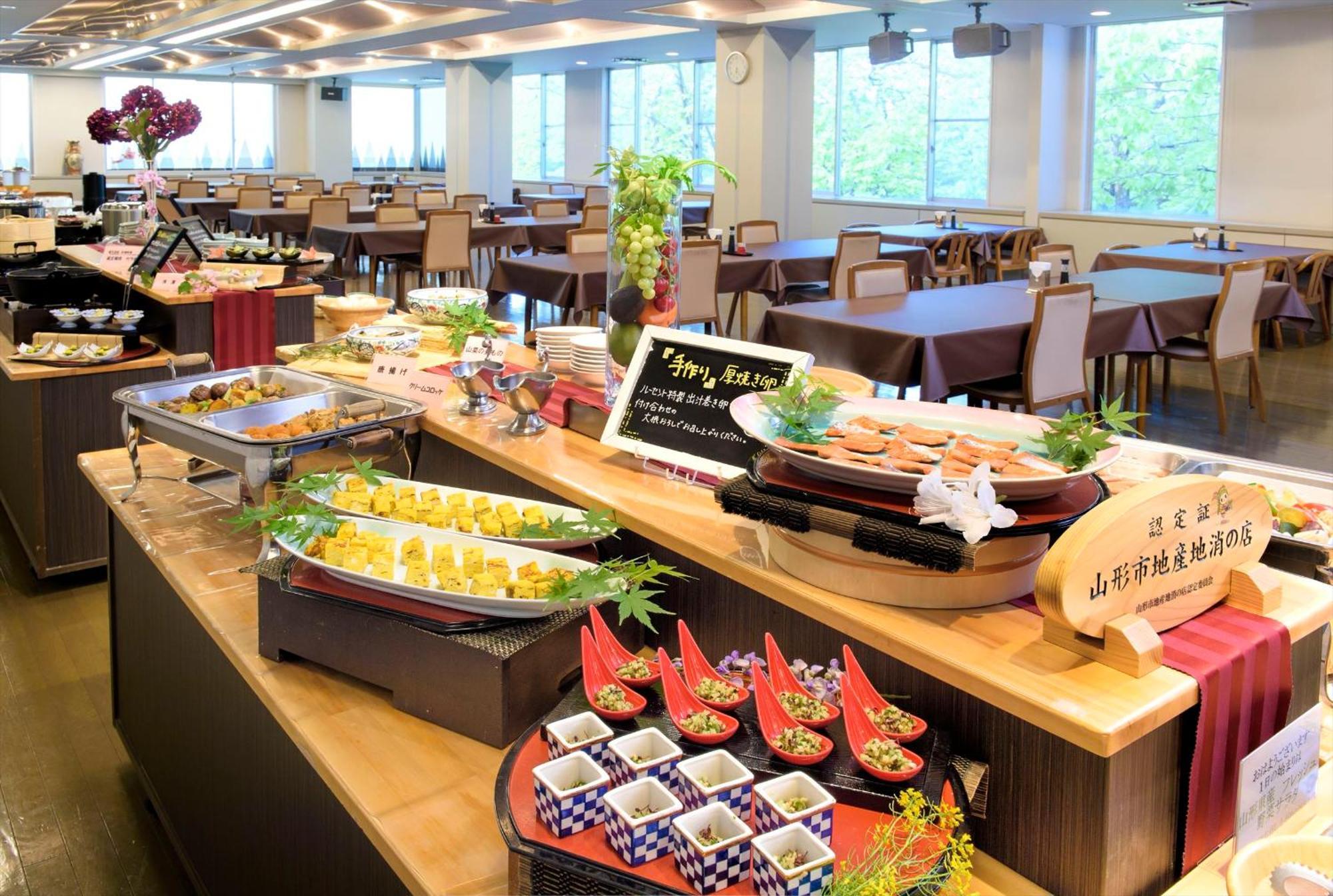 Takamiya Hotel Lucent Yamagata  Esterno foto