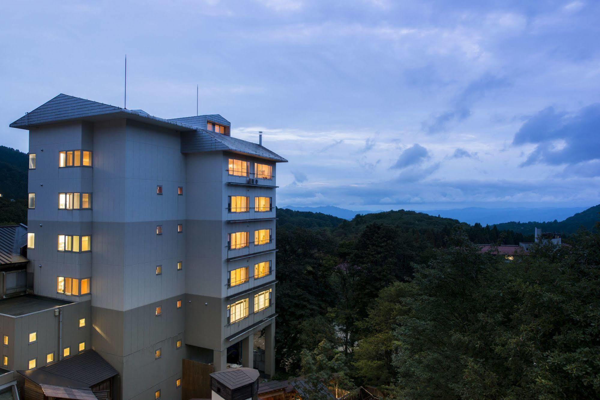 Takamiya Hotel Lucent Yamagata  Esterno foto